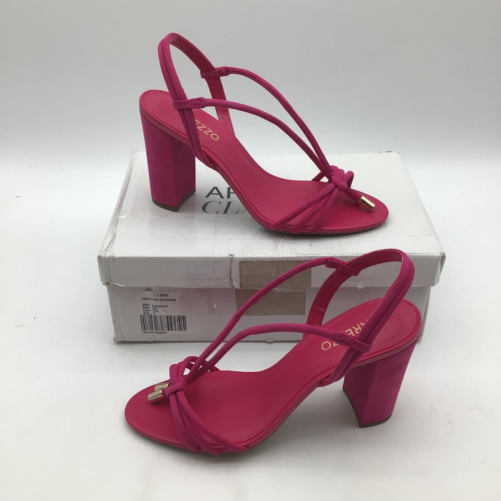 Arezzo Camila High Block Heel Sandals Fancy Pink Strappy‎ Gold Detail Size 8 NEW